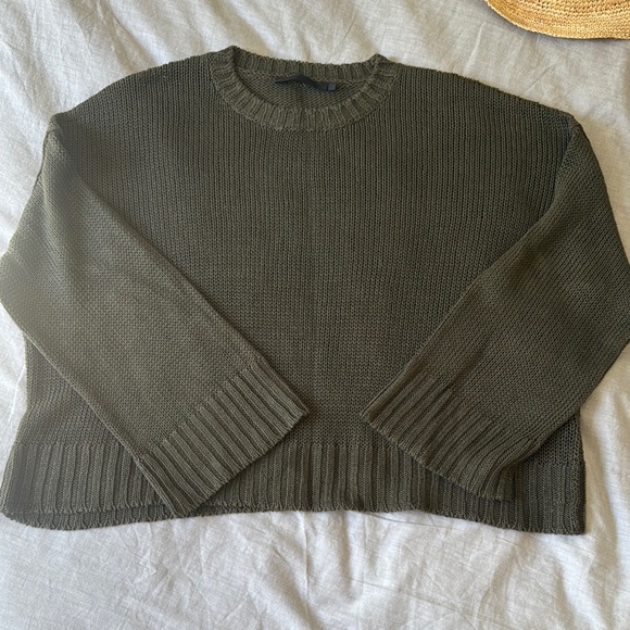 Jenni Kayne cropped linen crewneck Olive Green Women's Sweater excellent - Picture 2 of 7